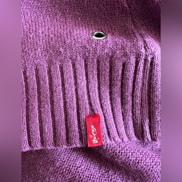 Vintage Levi’s red tab jumper - Picture 5 of 8